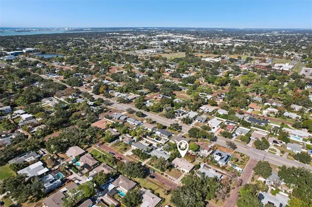 $425,000 | 6221 Dartmouth Avenue North, St. Petersburg, FL 33710