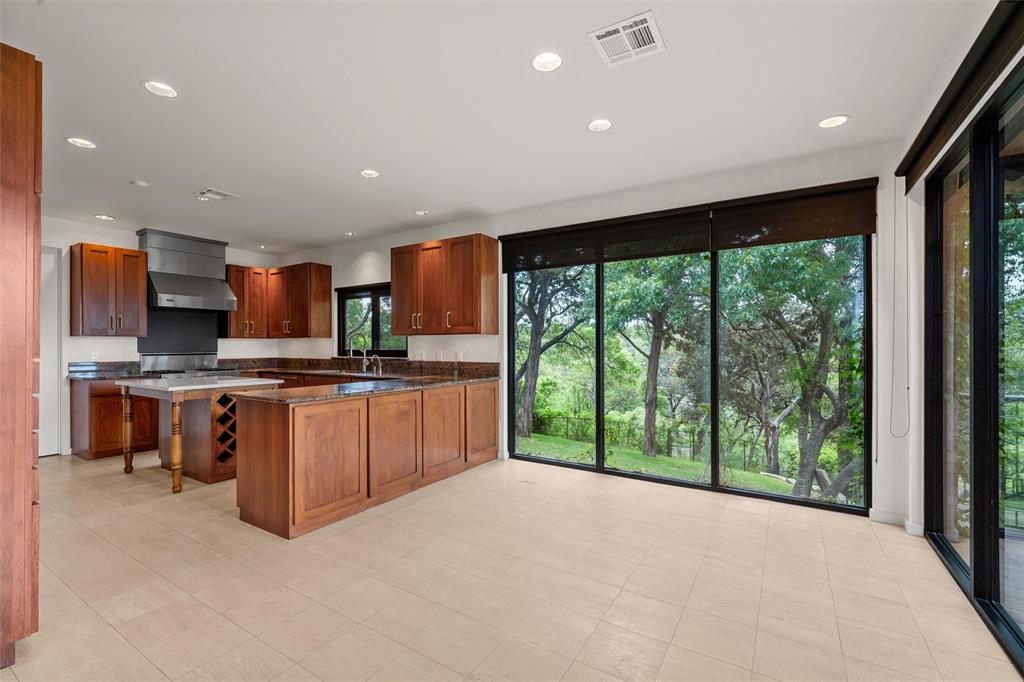 3716 Chimney Ridge Drive Waco, TX 76708 - Photo 9 of 40