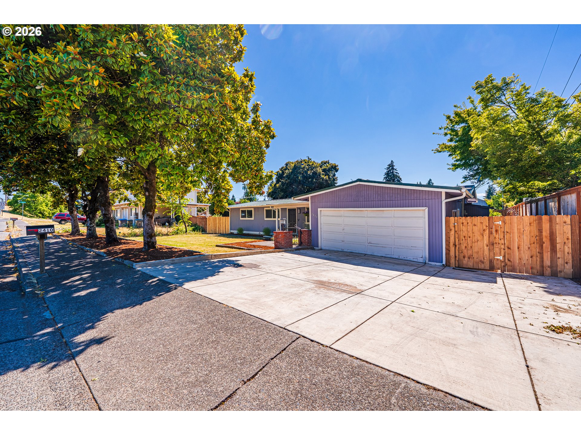 2410 Gilham Road Eugene, OR 97408 - Photo 6 of 27