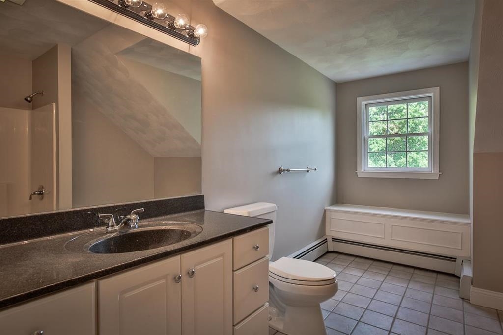 28 Newton Road Plaistow, NH 03865 - Photo 24 of 25