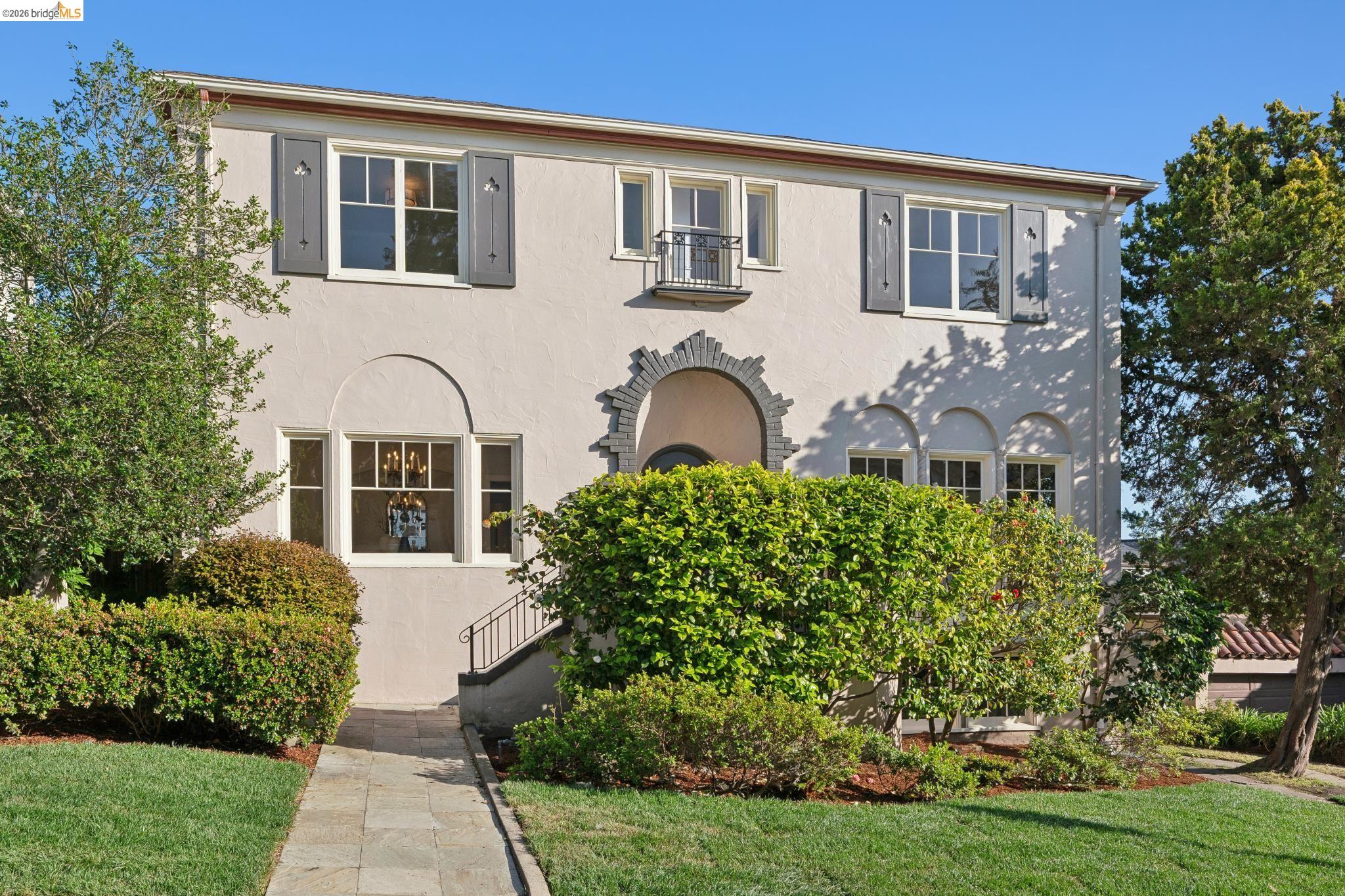 1021 Longridge Road Oakland, CA 94610 - Photo 4 of 61