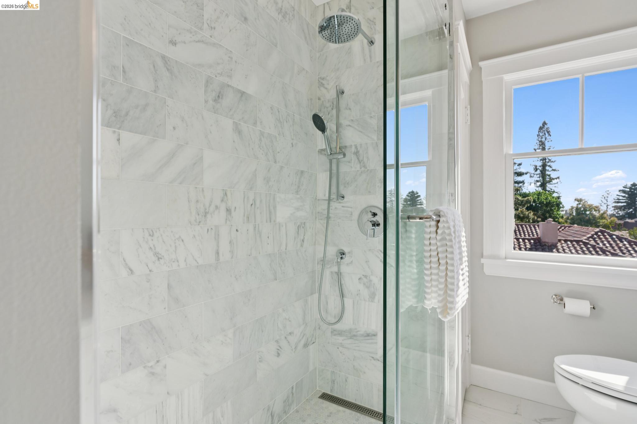 1021 Longridge Road Oakland, CA 94610 - Photo 42 of 61