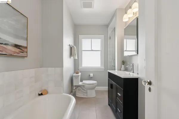 $1,795,000 | 1021 Longridge Road, Oakland, CA 94610