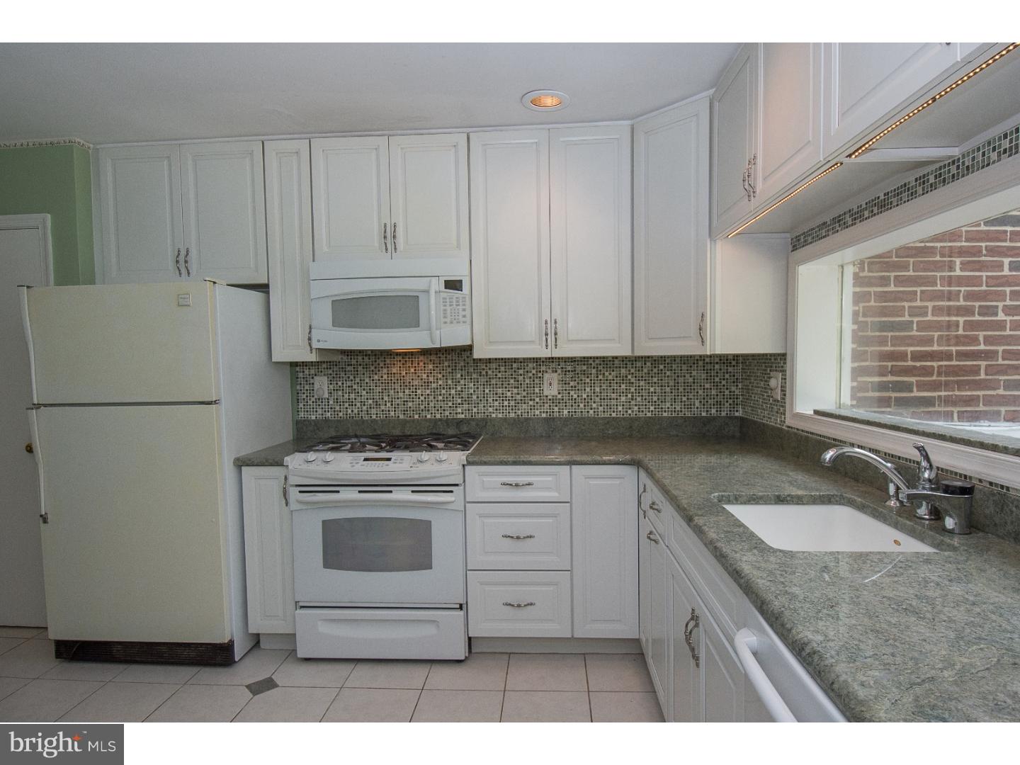 1847 Watson Road Abington, PA 19001 - Photo 9 of 25