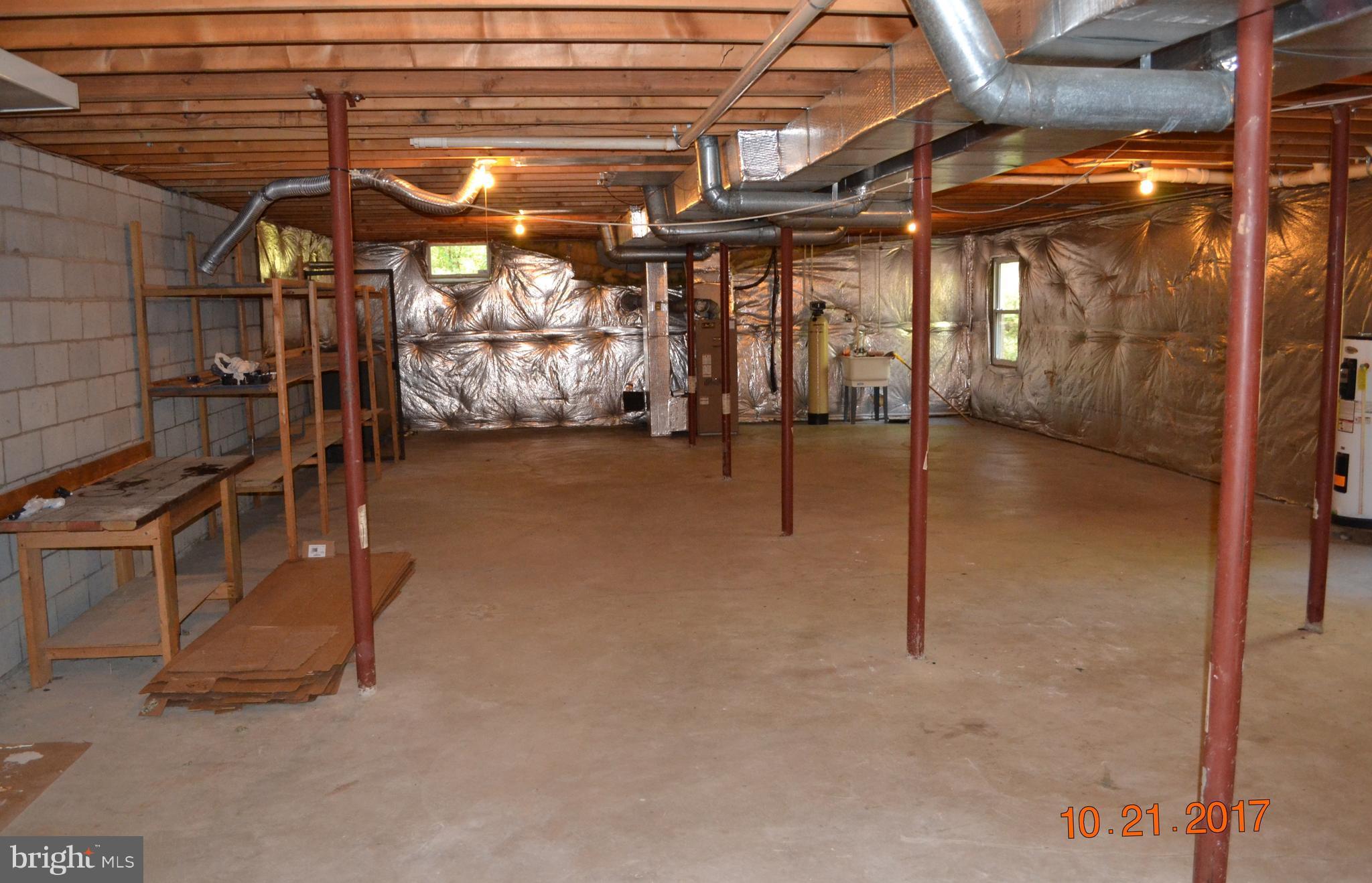 4200 Greenmount Church Road Hampstead, MD 21074 - Photo 22 of 28 a view of a room with gym equipment