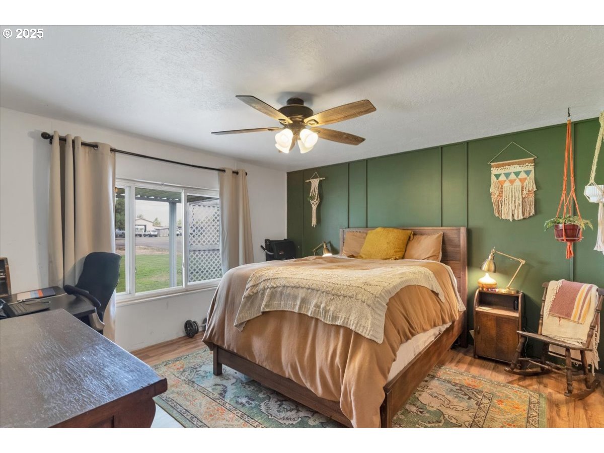 36280 Airport Drive Lebanon, OR 97355 - Photo 23 of 46