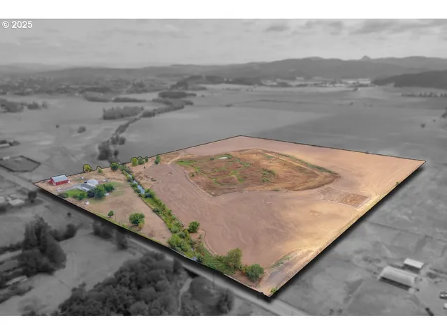 $700,000 | 36280 Airport Drive, Lebanon, OR 97355