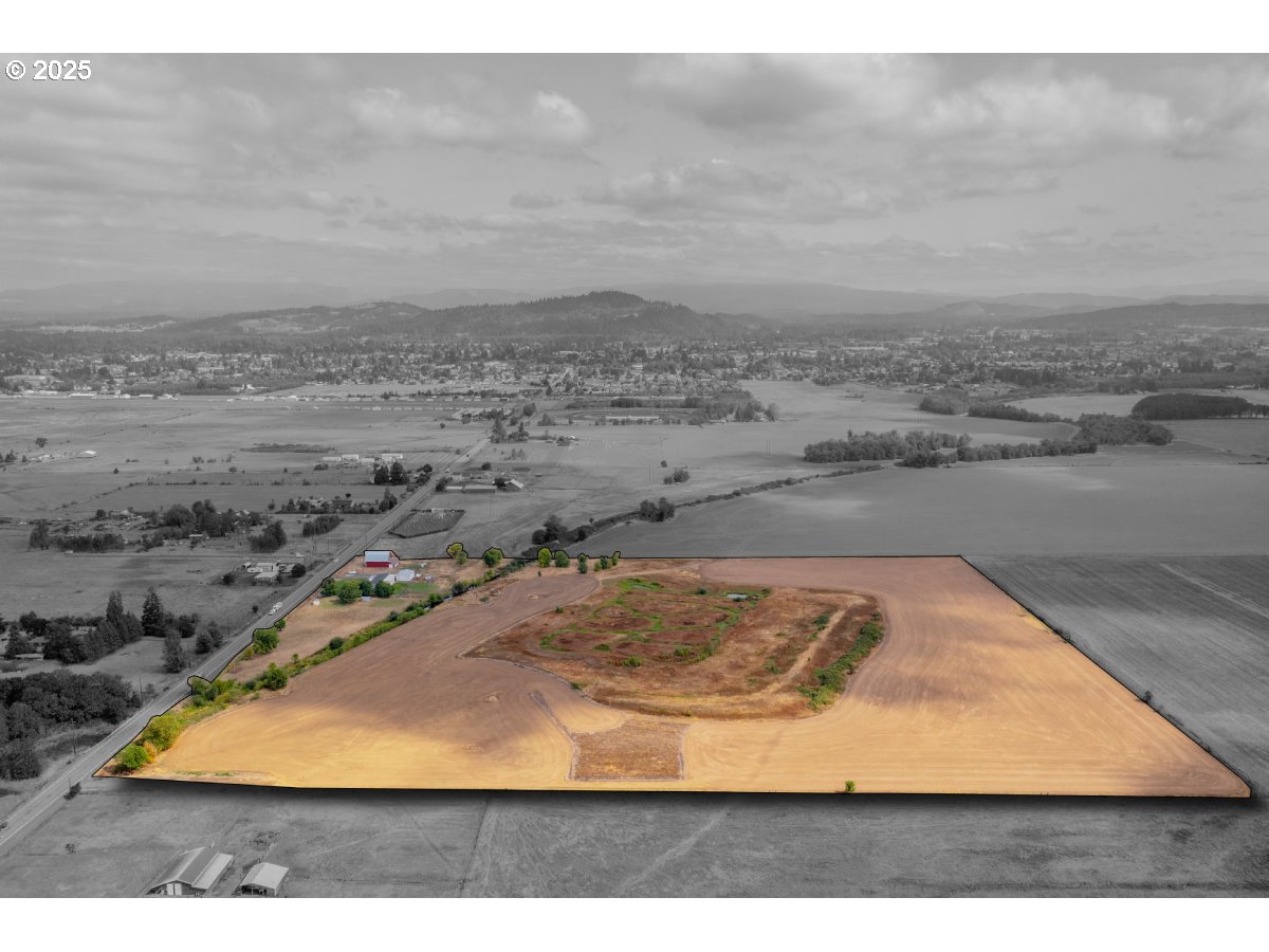 36280 Airport Drive Lebanon, OR 97355 - Photo 7 of 46