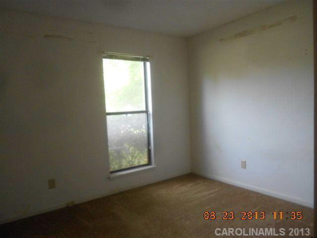 6032 Trysting Road Charlotte, NC 28227 - Photo 4 of 7 Gallery Image 4