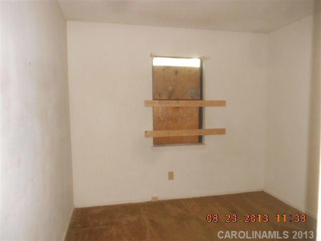 6032 Trysting Road Charlotte, NC 28227 - Photo 5 of 7 Gallery Image 5