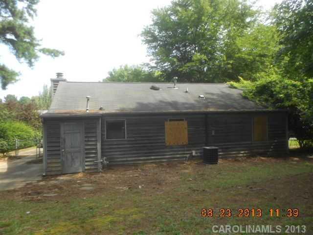 6032 Trysting Road Charlotte, NC 28227 - Photo 7 of 7 Gallery Image 7