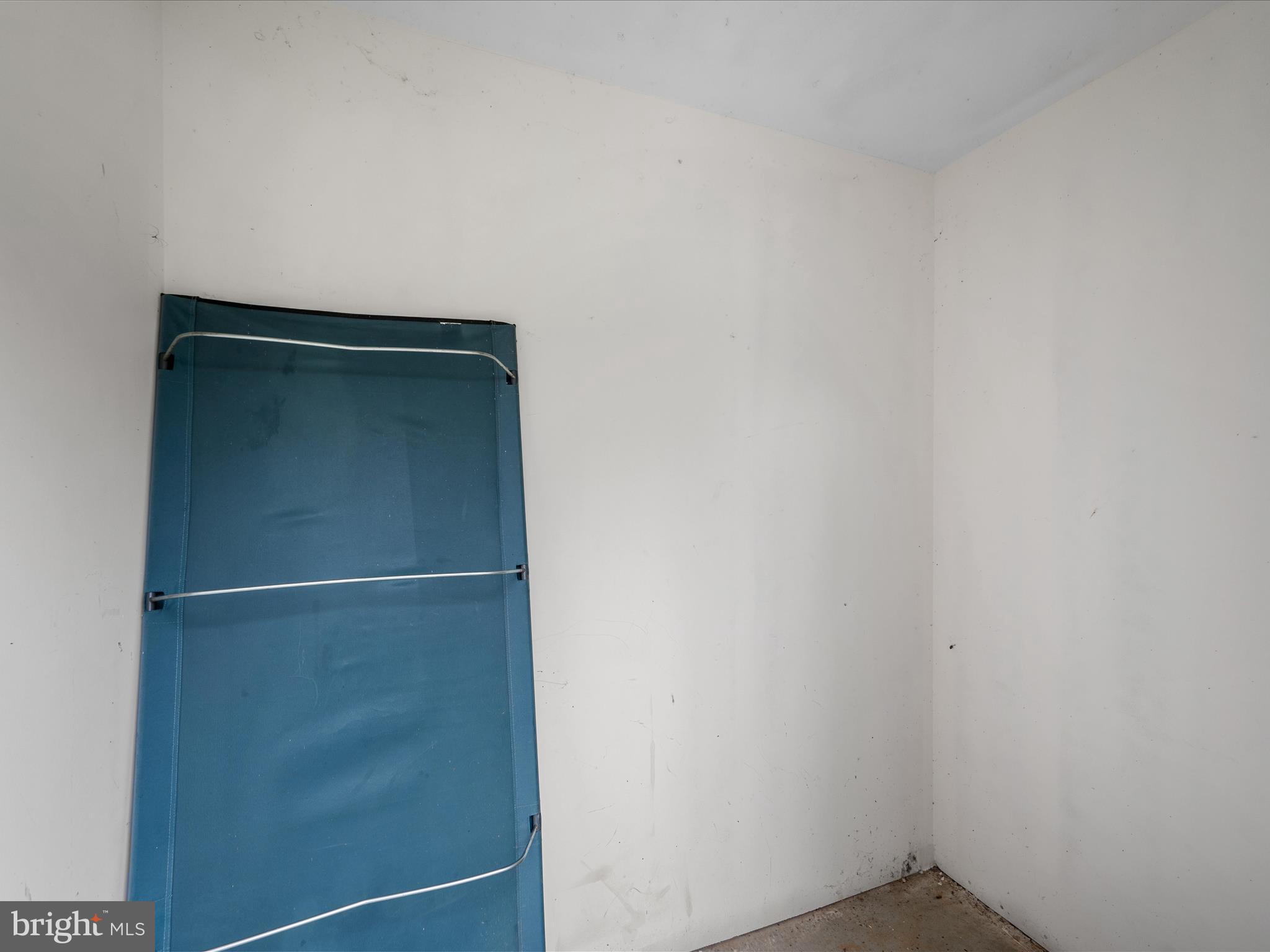 640 Thumper Drive Ranson, WV 25438 - Photo 38 of 50 a view of wooden door