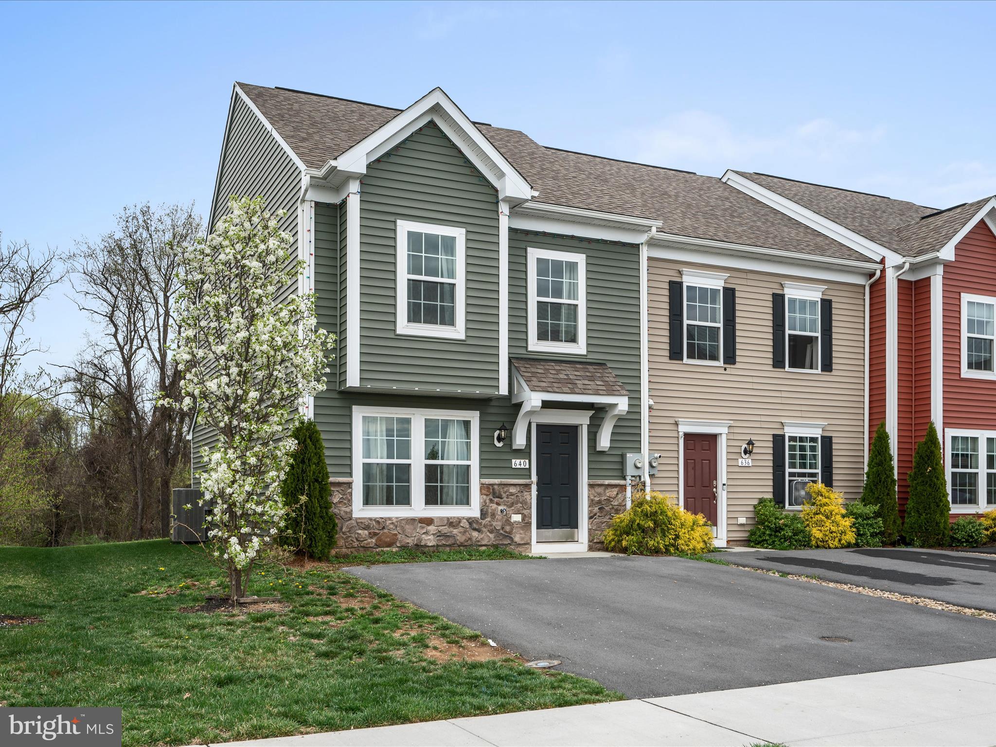 640 Thumper Drive Ranson, WV 25438 - Photo 5 of 50 a front view of a house with a yard