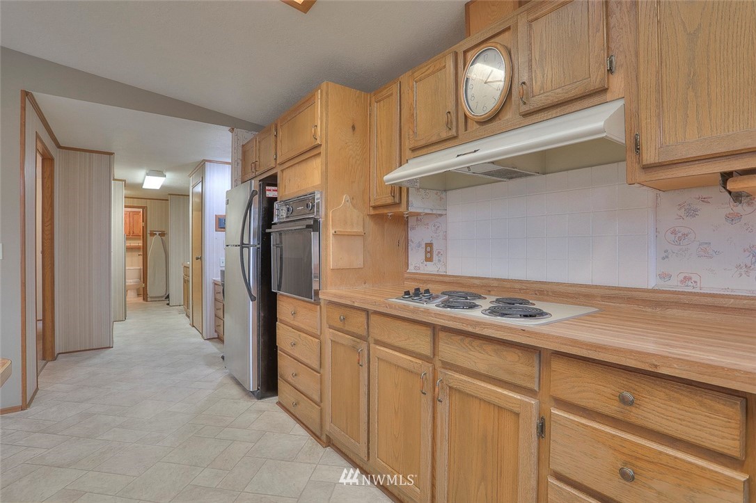 24133 8th Place West Bothell, WA 98021 - Photo 6 of 25