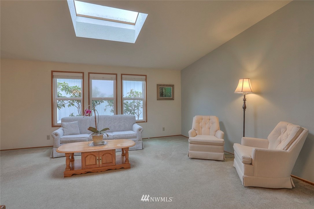 24133 8th Place West Bothell, WA 98021 - Photo 8 of 25