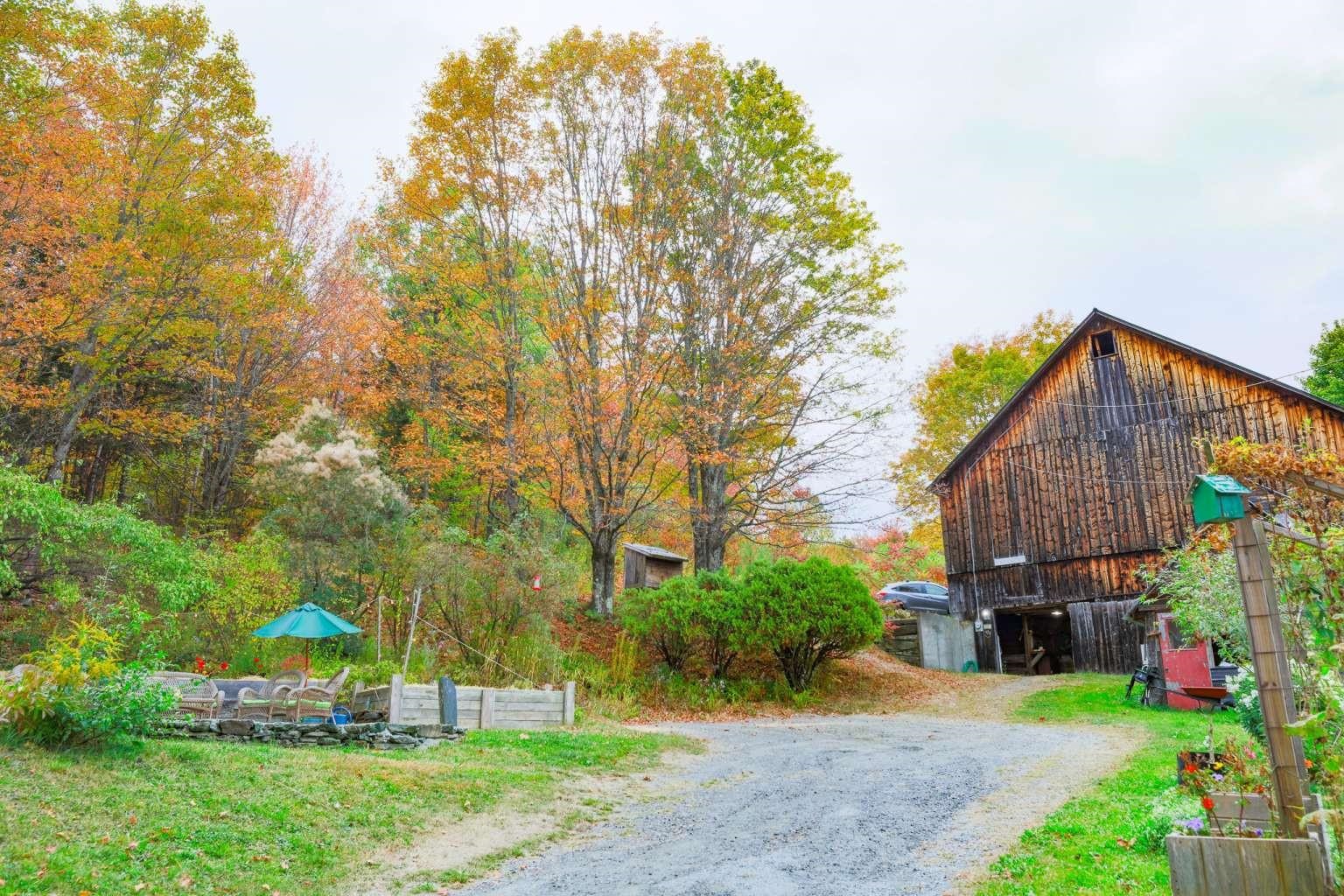 1312 MacIntosh Hill Road Bethel, VT 05060 - Photo 35 of 57