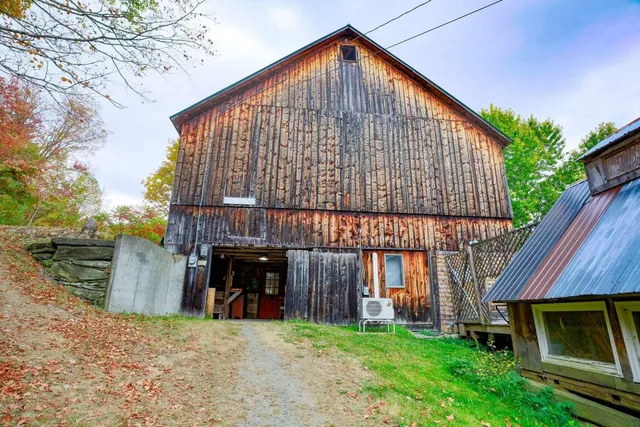 $795,000 | 1312 MacIntosh Hill Road, Bethel, VT 05060