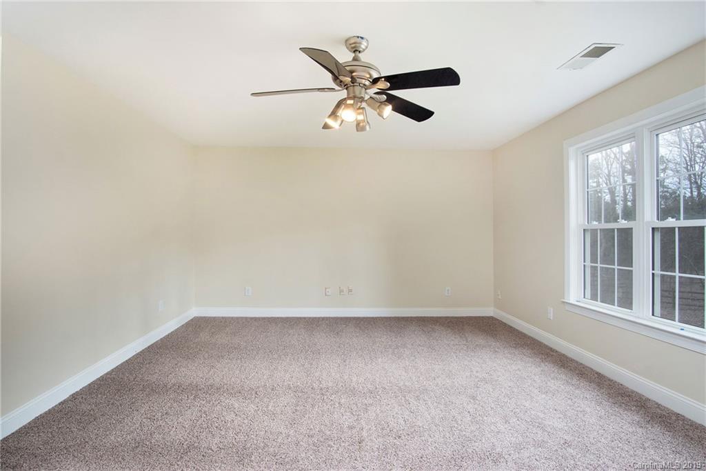 12135 Willingdon Road Huntersville, NC 28078 - Photo 9 of 21 Gallery Image 9