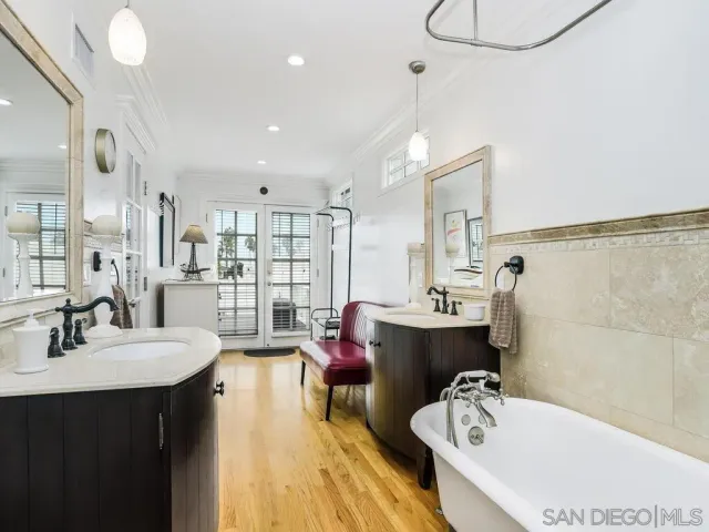 $10,000 | 8392 La Jolla Shores Drive, La Jolla, CA 92037