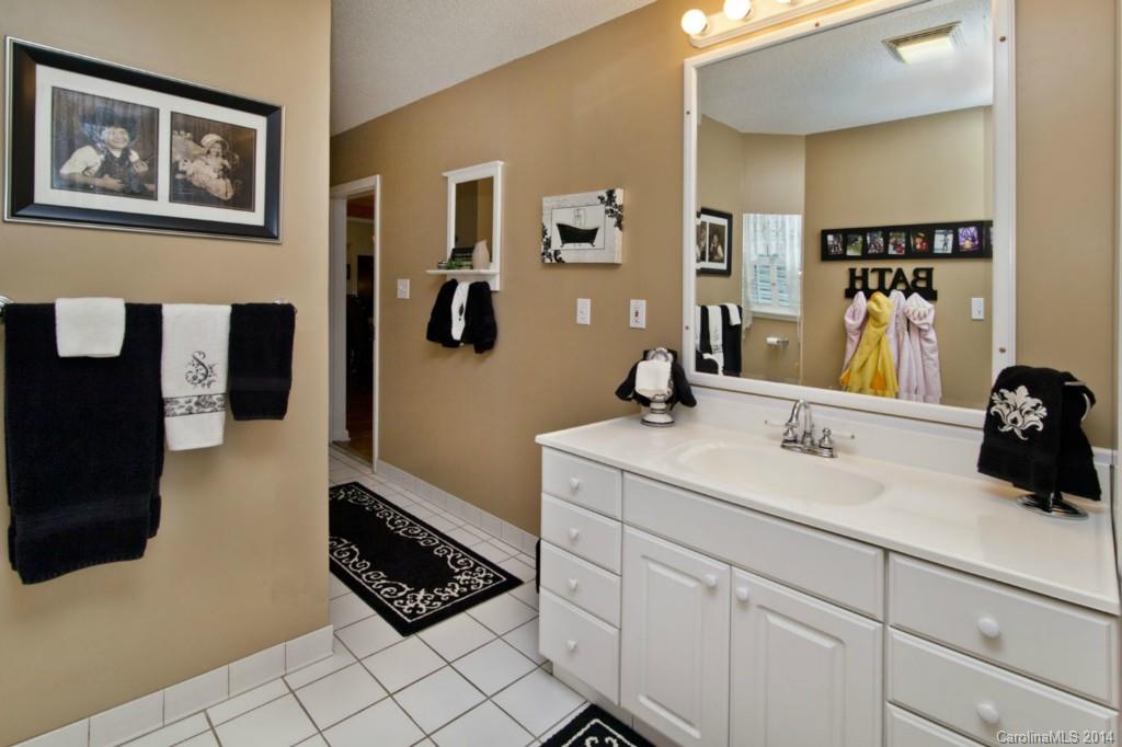 7862 Monbo Road Catawba, NC 28609 - Photo 14 of 24 Gallery Image 14