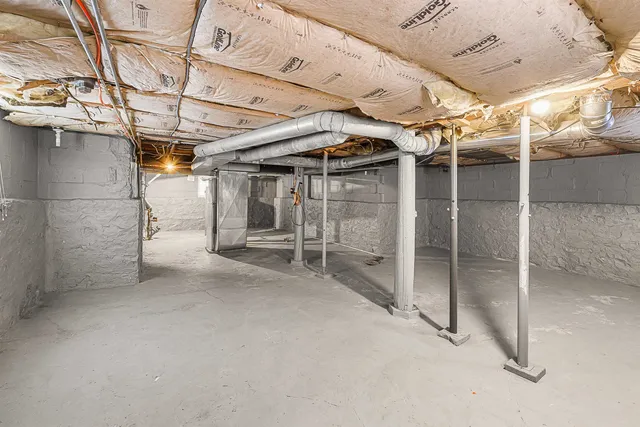 $169,000 | 197 North Lincoln Avenue, Fond du Lac, WI 54935