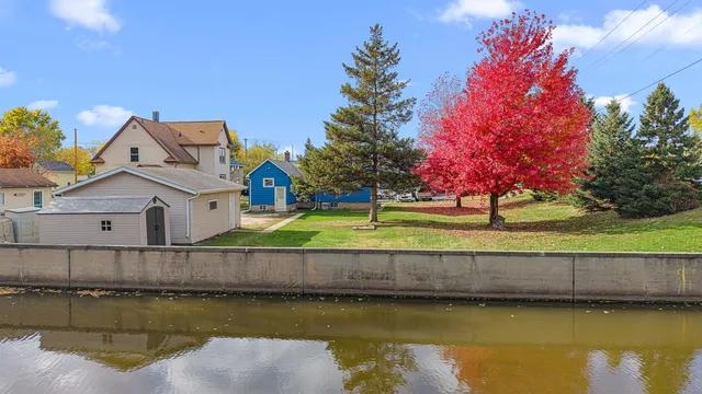 $169,000 | 197 North Lincoln Avenue, Fond du Lac, WI 54935