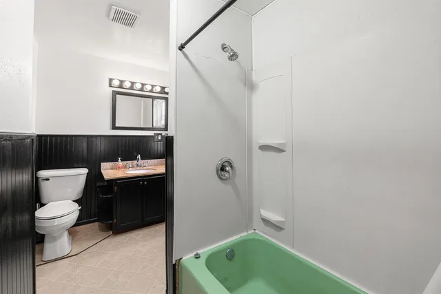 $169,000 | 197 North Lincoln Avenue, Fond du Lac, WI 54935