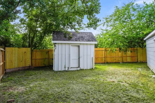 $185,000 | 1615 Hiller Street, Houston, TX 77015