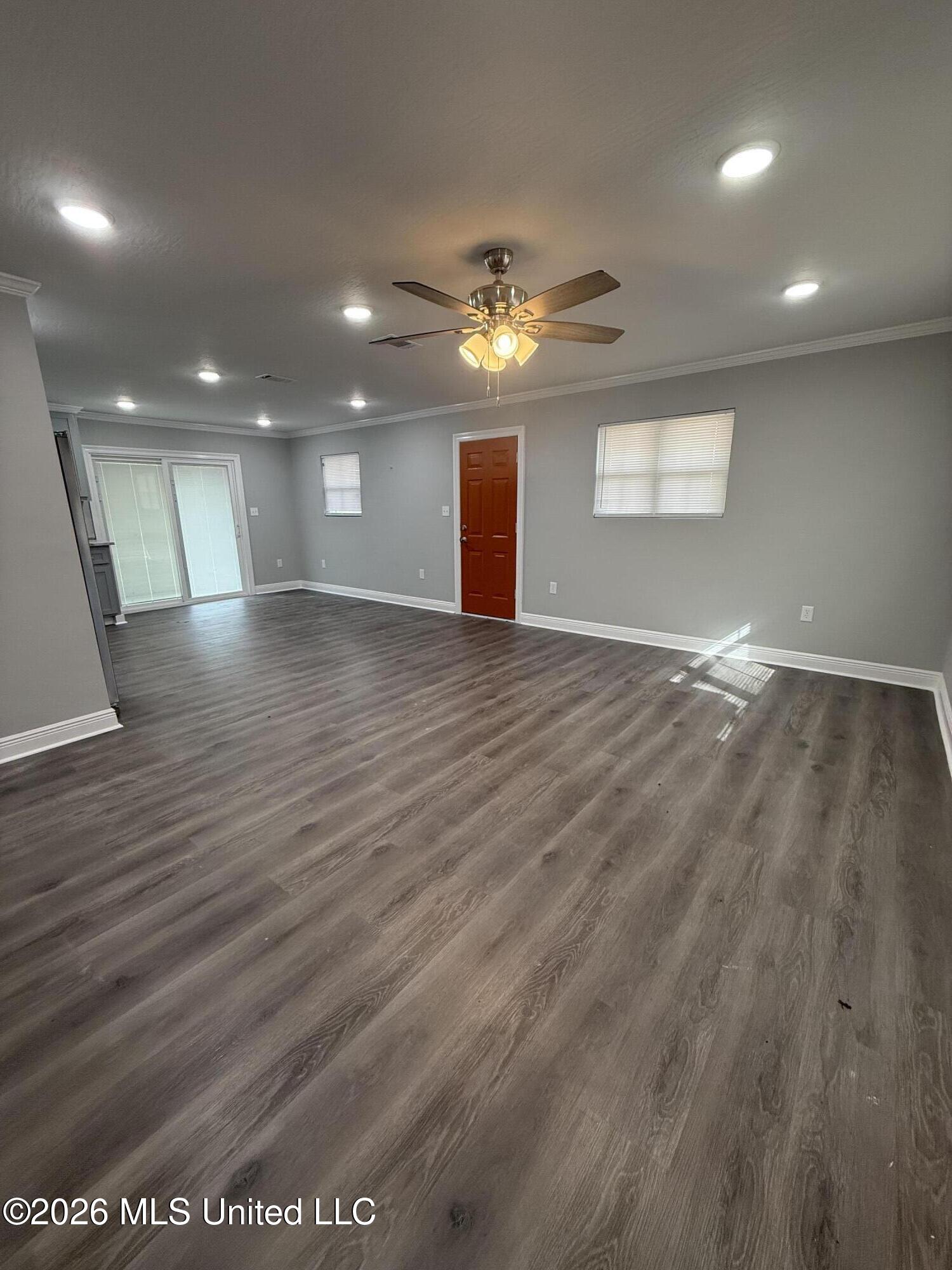 47 Lee Road Sumrall, MS 39482 - Photo 2 of 20 IMG_0713