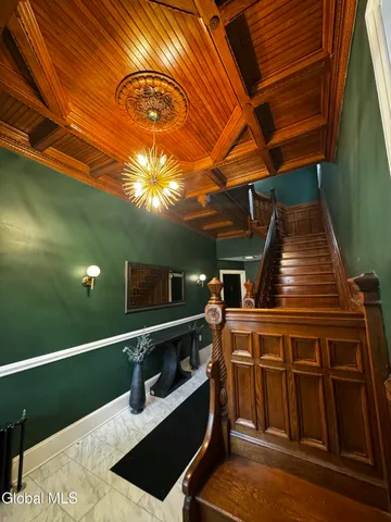 $1,695 | 612 Union Street, Unit 2, Schenectady, NY 12305