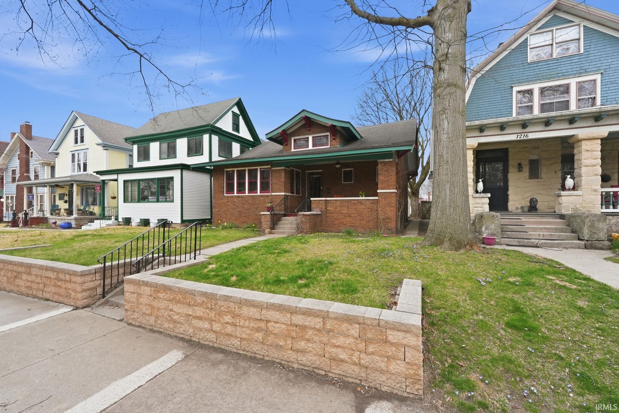 1220 West Wayne Street Fort Wayne, IN 46802 - Photo 2 of 36