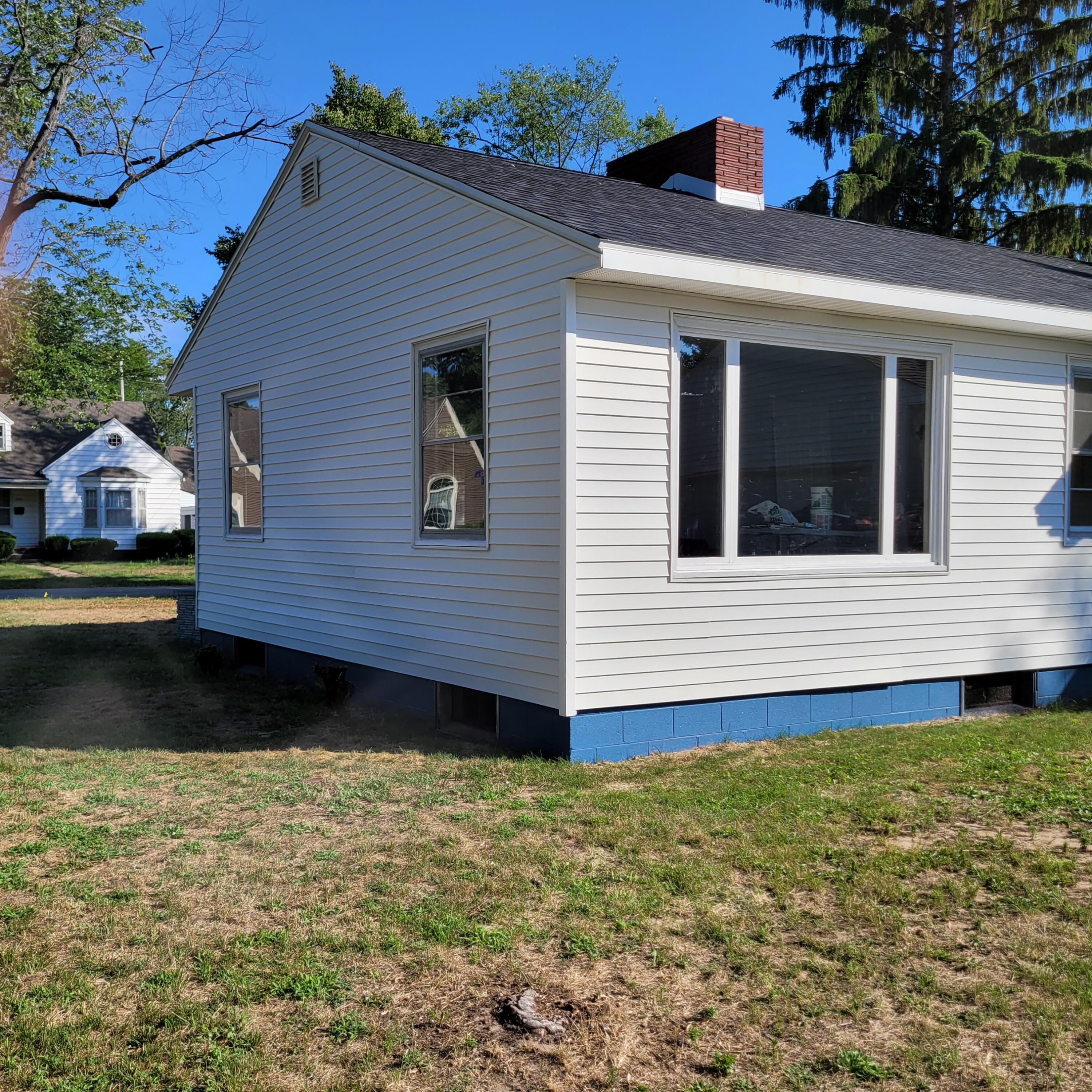 2983 Westland Road Muskegon, MI 49441 - Photo 3 of 21 20230728_180917 - Copy