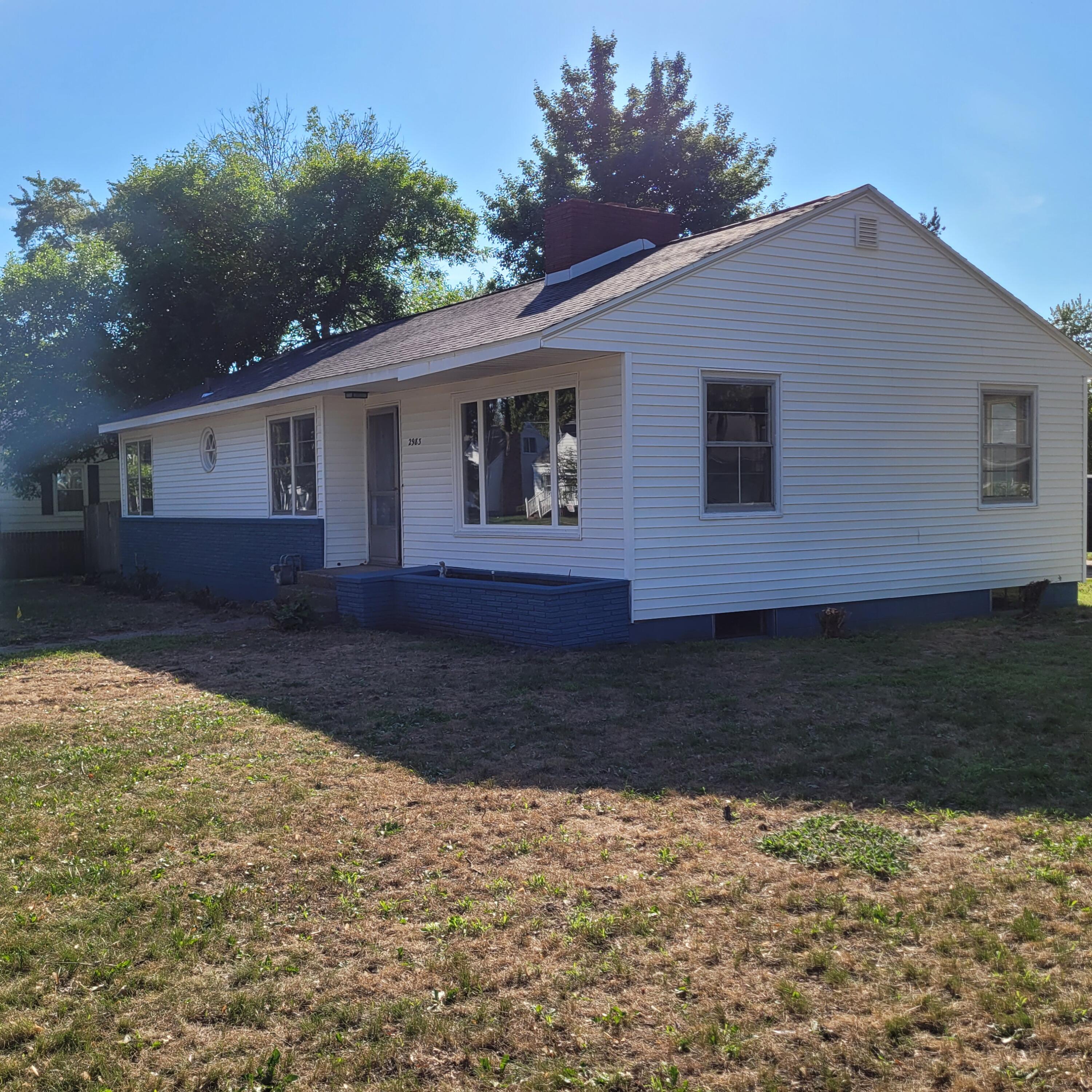 2983 Westland Road Muskegon, MI 49441 - Photo 4 of 21 20230728_180956 - Copy