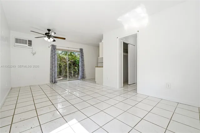 $1,350 | 1333 Northwest 15th Street, Unit 4, Miami, FL 33125