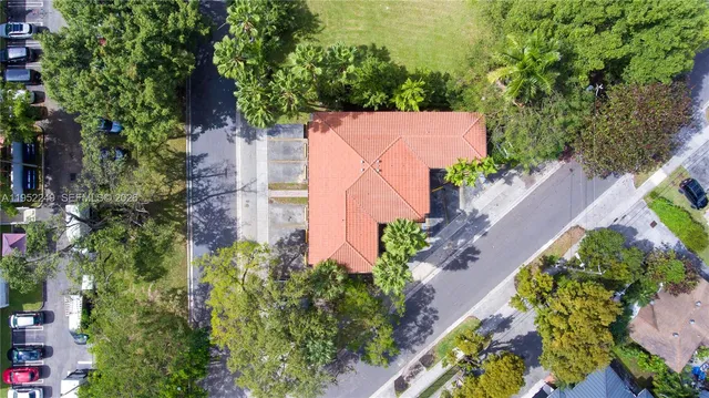 $1,350 | 1333 Northwest 15th Street, Unit 4, Miami, FL 33125