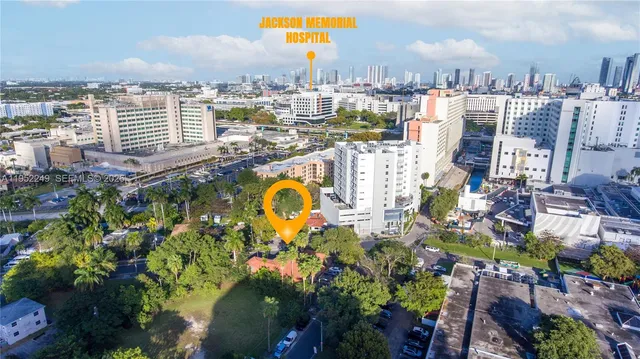 $1,350 | 1333 Northwest 15th Street, Unit 4, Miami, FL 33125