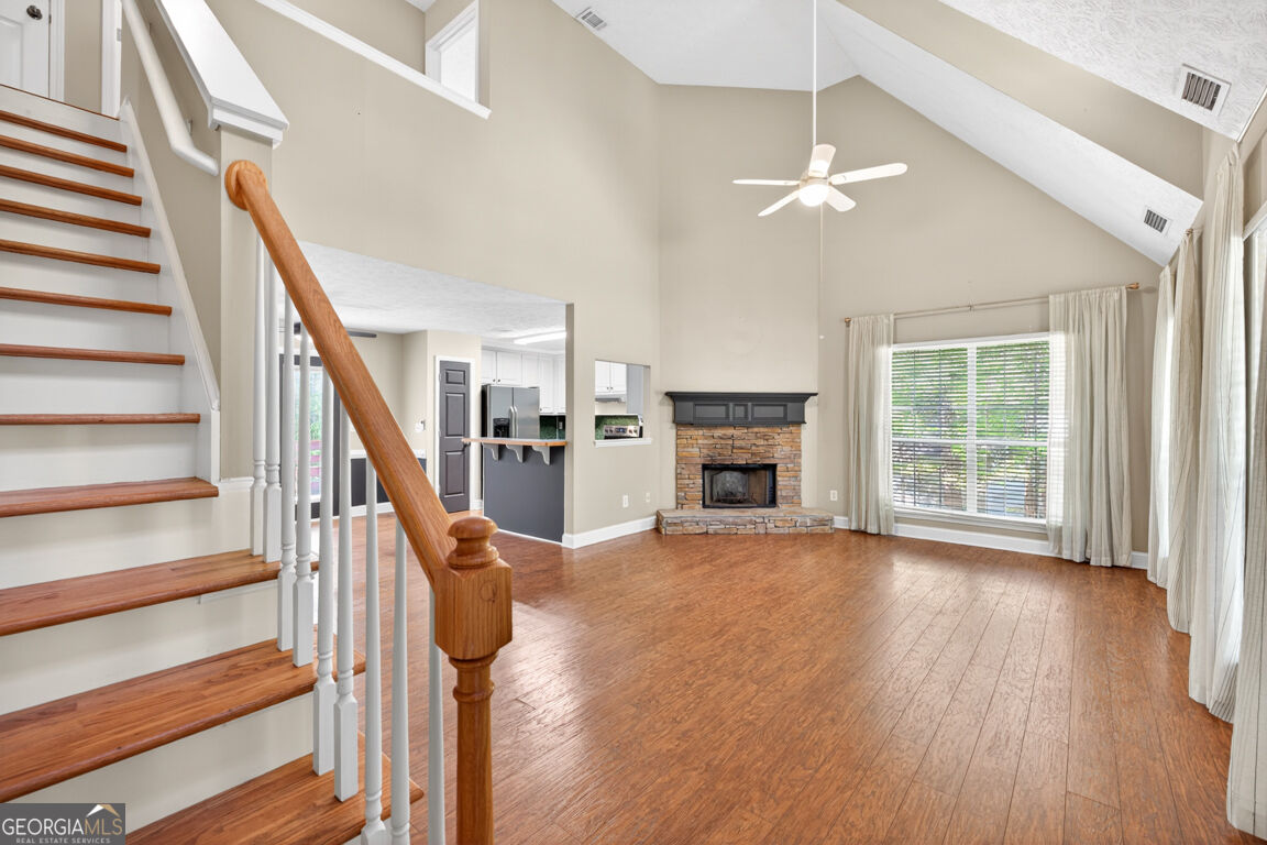 526 Oxford Ridge Winder, GA 30680 - Photo 8 of 30 Gallery Image 8