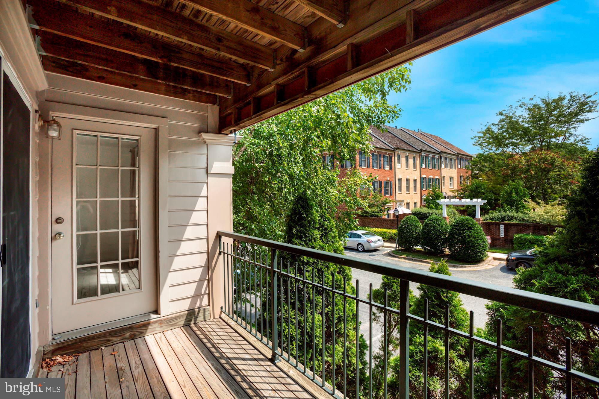 302 Ridgepoint Place, Unit 28 Gaithersburg, MD 20878 - Photo 18 of 23 Balcony
