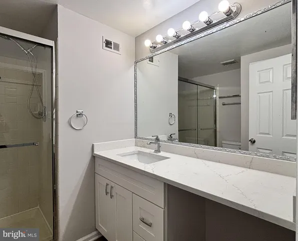 $2,200 | 1507-7 Bennett Place, Southampton, PA 18966