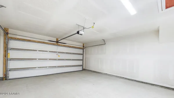 $227,000 | 158 Cottage Cove, Maurice, LA 70555