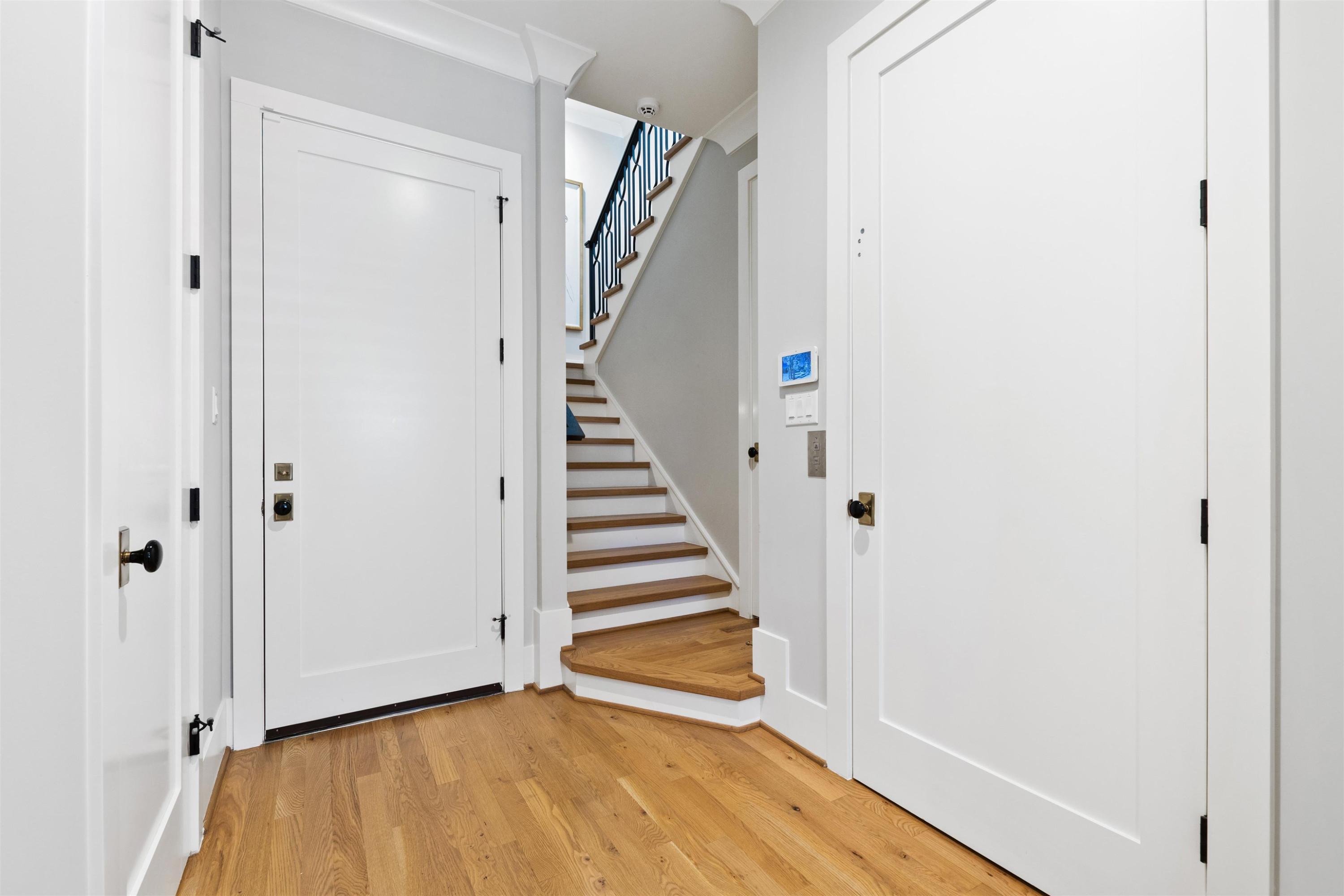 910 Oberlin Road, Unit 103 Raleigh, NC 27605 - Photo 38 of 47 Photo 38