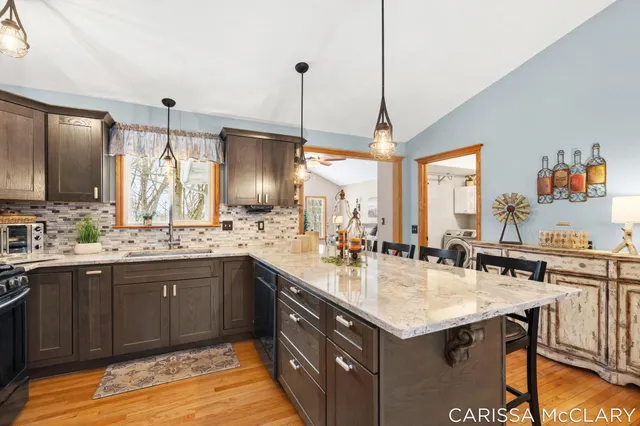 $595,000 | 8409 Squires Street Northeast, Rockford, MI 49341