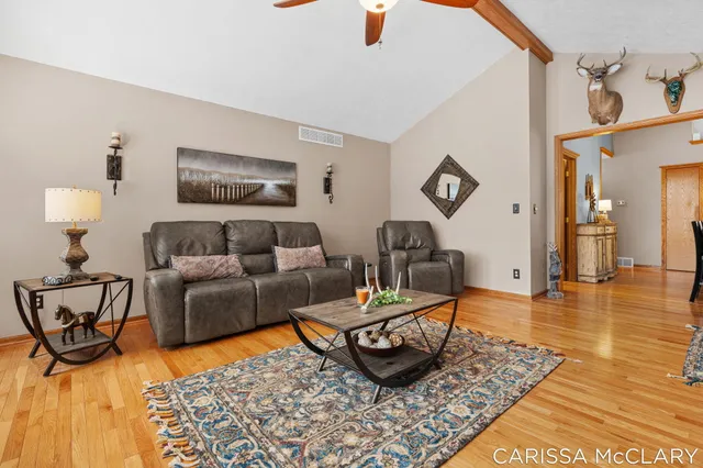 $595,000 | 8409 Squires Street Northeast, Rockford, MI 49341