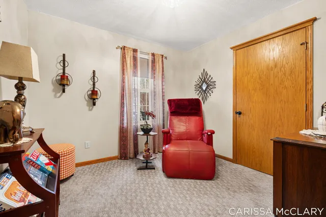 $595,000 | 8409 Squires Street Northeast, Rockford, MI 49341