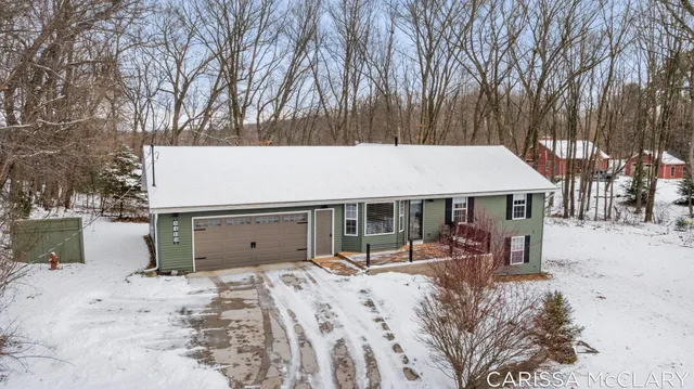 $595,000 | 8409 Squires Street Northeast, Rockford, MI 49341