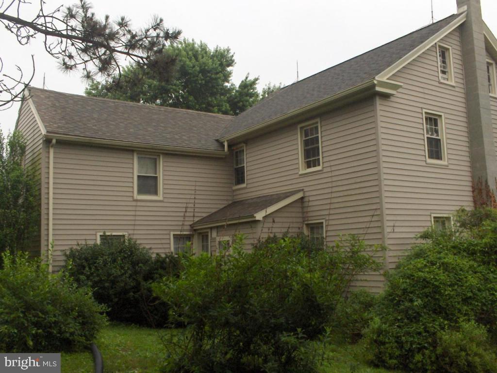 1132 Shumaker Road Manheim, PA 17545 - Photo 13 of 20