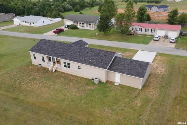 $269,000 | 5673 Arctic Fox Drive, Carterville, IL 62918