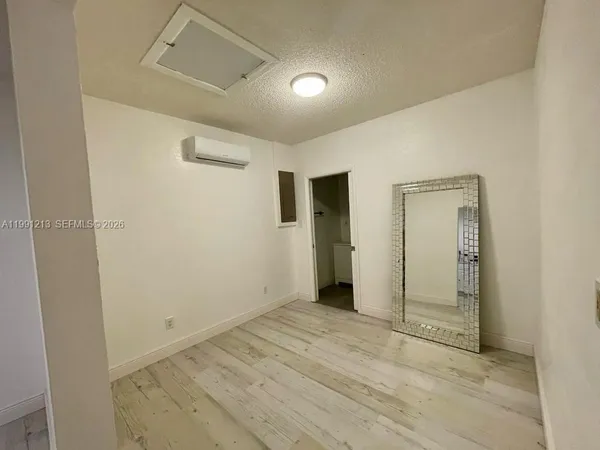 $1,400 | 9966 Southwest 157th Street, Miami, FL 33157