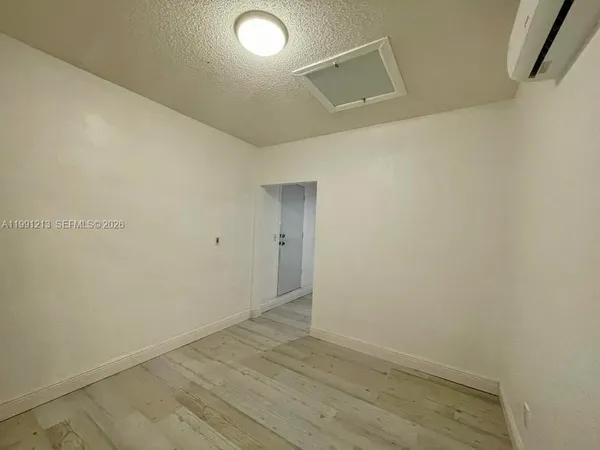 $1,400 | 9966 Southwest 157th Street, Miami, FL 33157