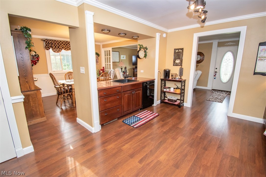 6381 Fairview Road Austintown, OH 44515 - Photo 7 of 35 Gallery Image 7